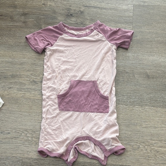 Kyte BABY Other - Kite Baby Short Sleeve Romper 2T